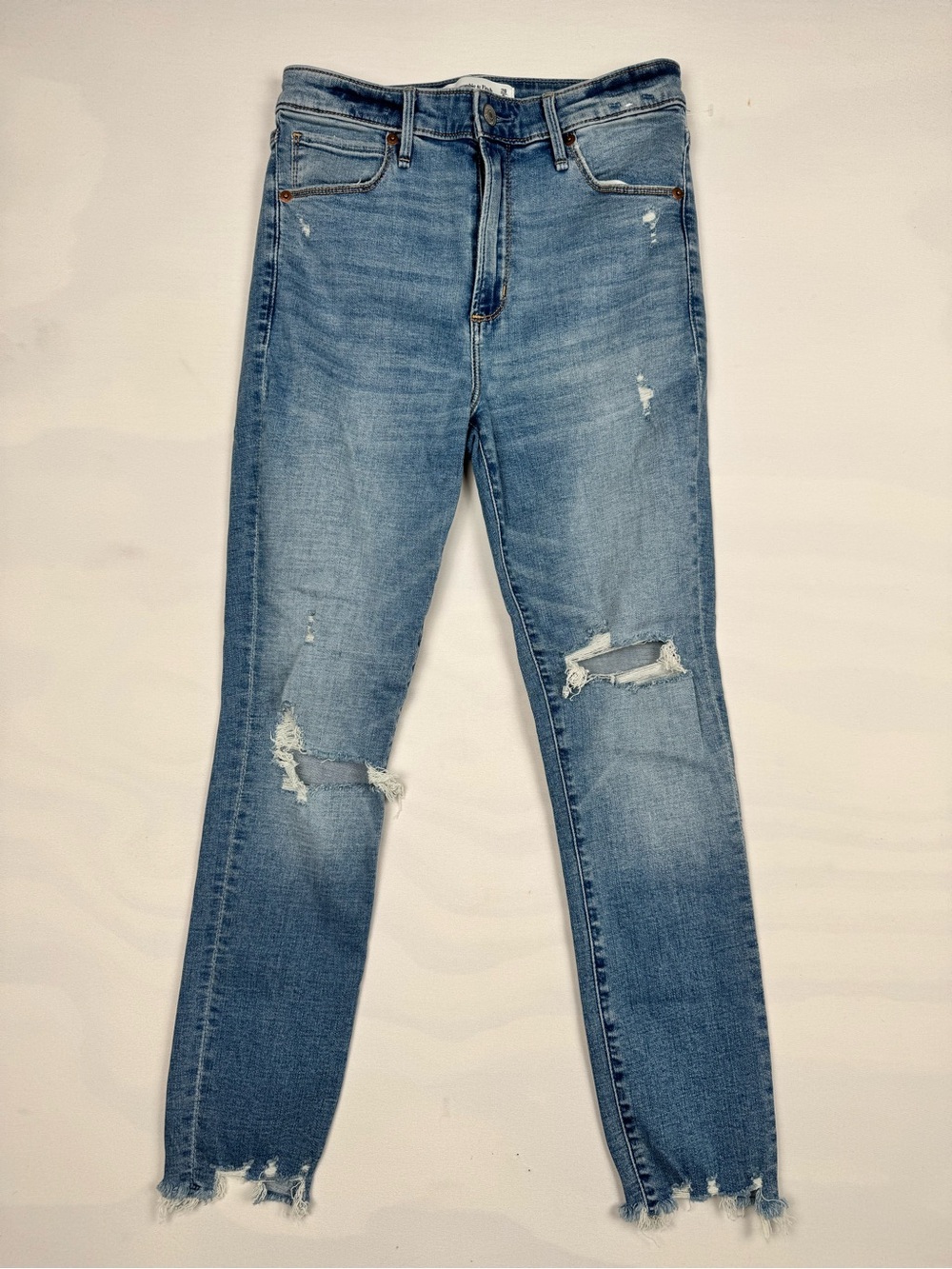 NWT Abercrombie & Fitch High-Rise Super Skinny Ankle Jeans Blue Women’s 28R